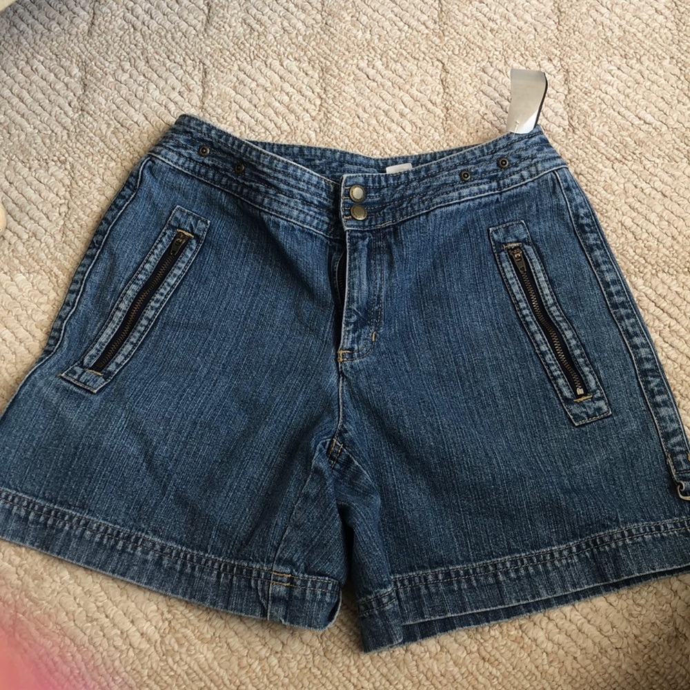 Unique Detail Denim Jean Shorts